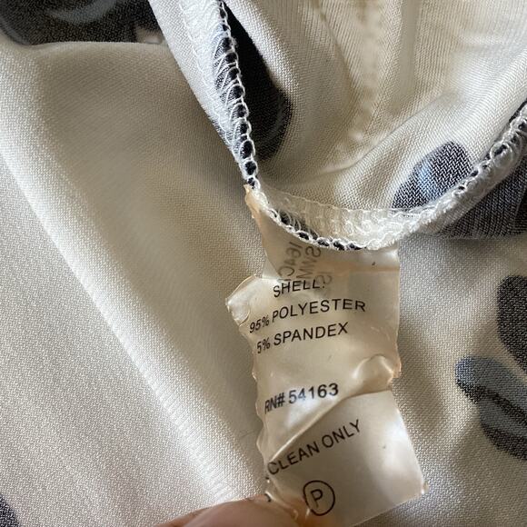 Ivanka Trump Floral Top - Picture 6 of 7